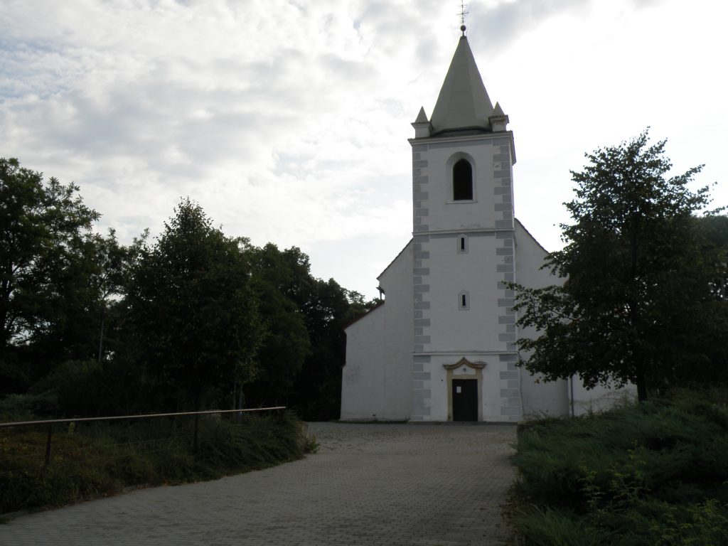 Devínska Nová Ves - kostol