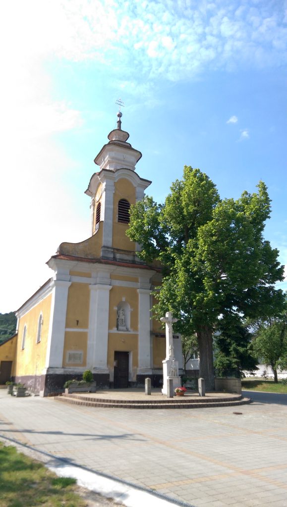 Plavecký Mikuláš, kostol