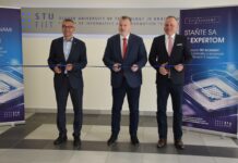 Fakulta informatiky a informačných technológií STU v Bratislave reaguje na potrebu rekvalifikácie zamestnancov v oblasti informačných technológií vytvorením vzdelávacej akadémie.