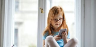 PODCAST IPčko: Ako ochrániť deti na internete? Nemusíte byť online expert