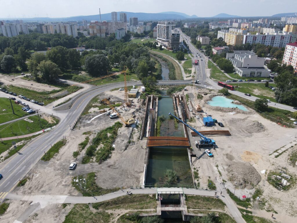Výstavba električkovej trate v Petržalke