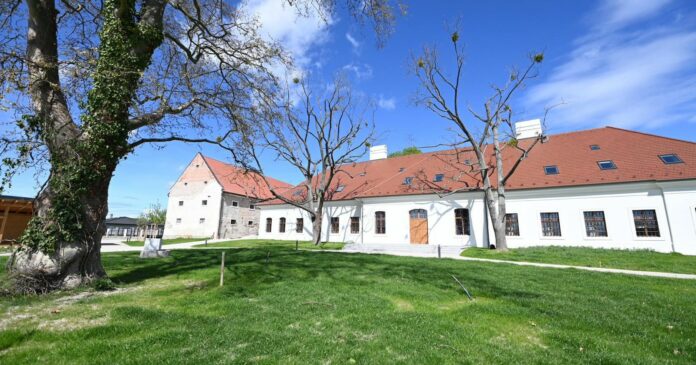 Kaštieľ Čunovo ekocentrum