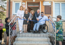 Bratislavská župa otvorila nové zariadenie sociálnych služieb. Ide o zariadenie podporovaného bývania, v ktorom môžu klienti viesť samostatný život