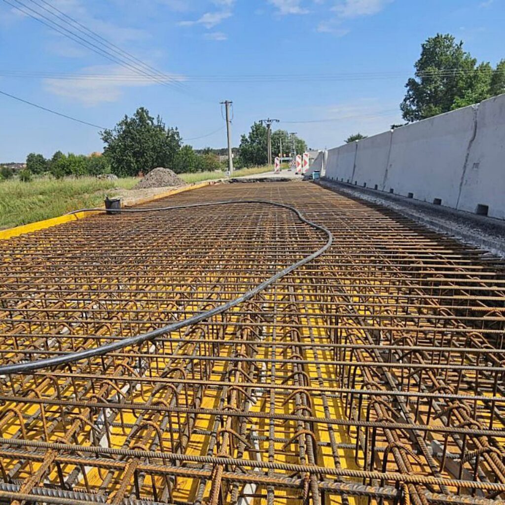 Betonáž mosta pri Jakubove