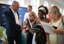 Parlament a Prezidentský palác otvorili dvere verejnosti. Nechýbal ani Bratislavský kraj