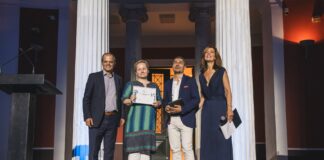 Župná Obchodná akadémia Nevädzová v Bratislave sa stala laureátom prestížneho európskeho ocenenia The Entrepreneurial School (TES) Award 2025