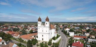 Kostol Mena Panny Márie Veľké Leváre