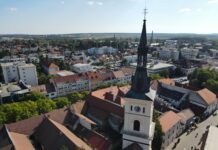 Záver roka na Radničnom námestí v Pezinku: Pozvánka na Silvestrovskú oslavu Pezinok