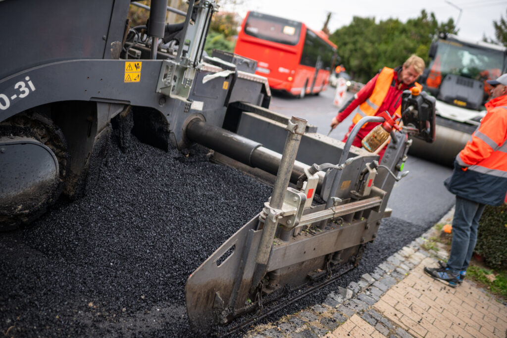 Rekonštrukcia cesty v Malinove