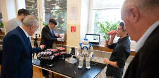 Stredná odborná škola IT Hlinícka Bratislava