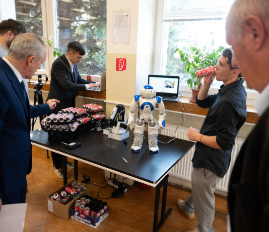 Od elektróniek k umelej inteligencii. Stredná škola IT oslavuje 75 rokov Stredná odborná škola IT Hlinícka Bratislava