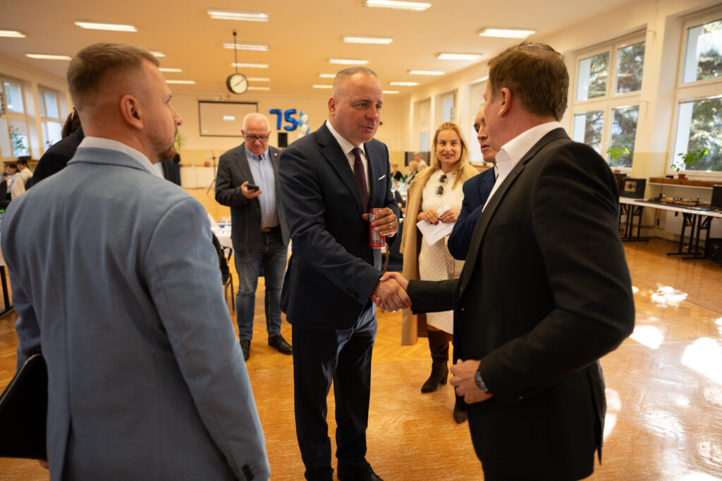 Stredná odborná škola IT Hlinícka Bratislava