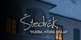 Zasnežená fasáda v snehu