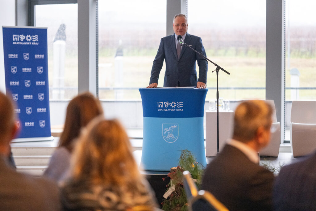 Konferencia centrum excelentnosti