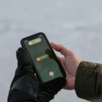 Najkrajšie, ale tiež najkritickejšie sviatky. Ako počas Vianoc zostaťv bezpečí doma aj na cestách?