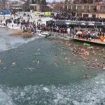 Otužilci skrotili Zimu na Slnečných jazerách