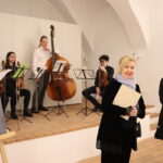 Kurátorka výstavy Na novej vlne - ARTTEX.