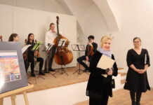 Kurátorka výstavy Na novej vlne - ARTTEX.