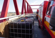 Nová cyklolávka nad diaľnicou D2 v Malackách úspešne absolvovala záťažové skúšky