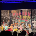 Divadelníci na javisku