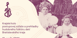 Dve dievčatá v kroji