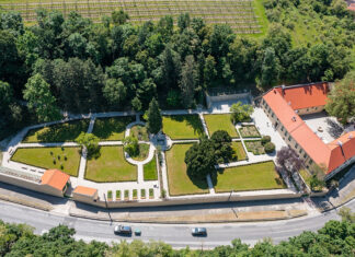 Čo vidieť a zažiť v 3. júnovom týždni v modranskom kaštieli? Kaštieľský park v Modre