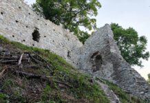 Hrad Biely Kameň