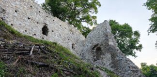 Hrad Biely Kameň
