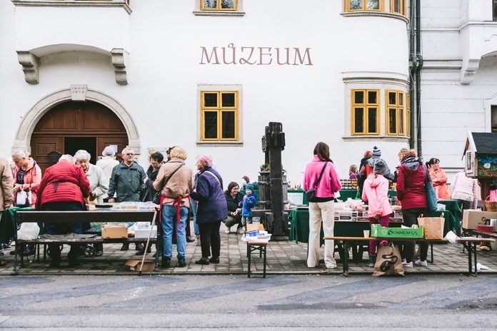 Jablkové hodovanie v Pezinku prinesie vôňu jesene, jablkové dobroty aj program pre deti