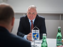 Samosprávne kraje žiadajú systémové riešenia v sociálnych službách, energetike, doprave aj kultúre Samosprávne kraje žiadajú systémové riešenia v sociálnych službách, energetike, doprave aj kultúre