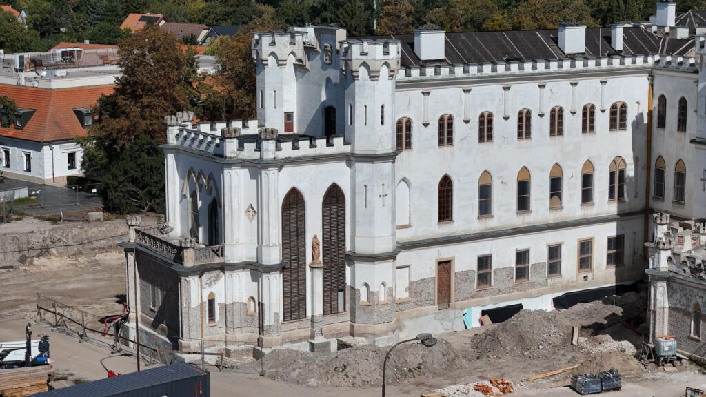 Kaštieľ Rusovce v rekonštrukcii
